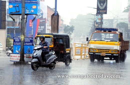 Rain in mangalore